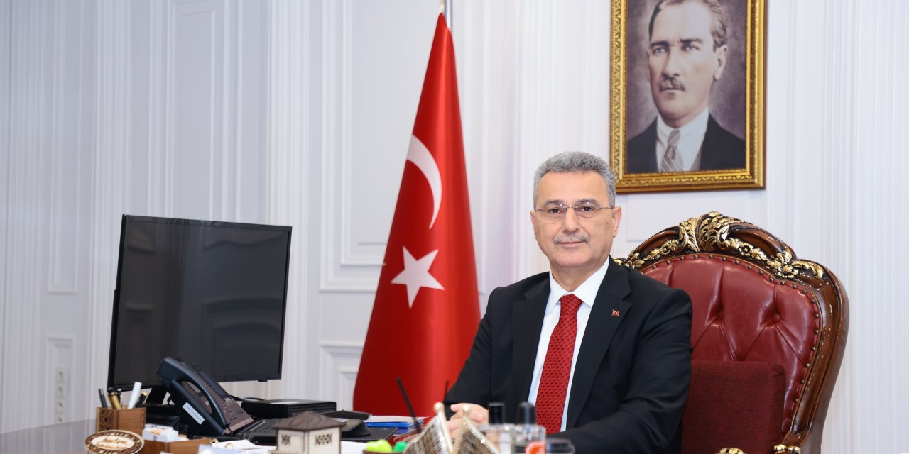 Atatürk tüm dünyaya örnek olmuştur