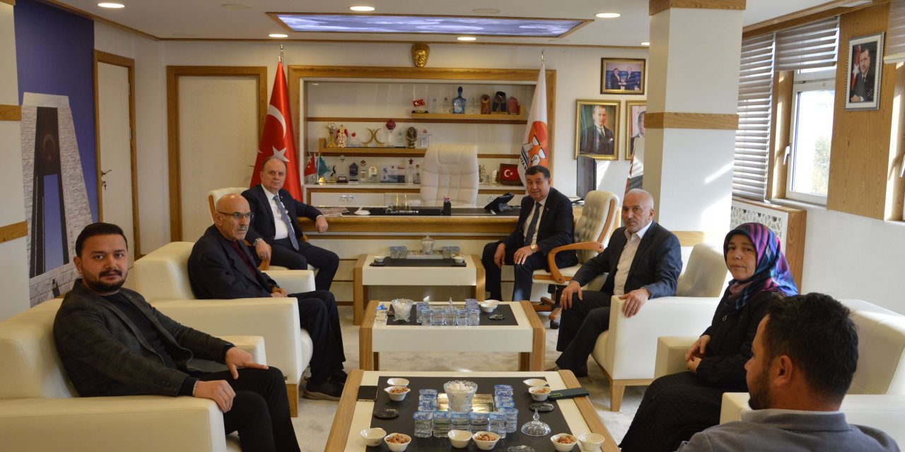 Havza'da ziyaretlerde bulundu