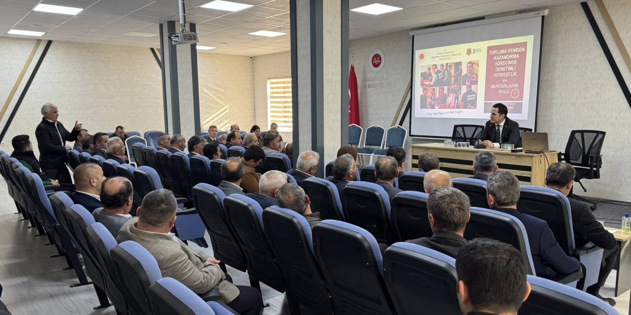 Muhtarlarla istişare toplantısı yapıldı