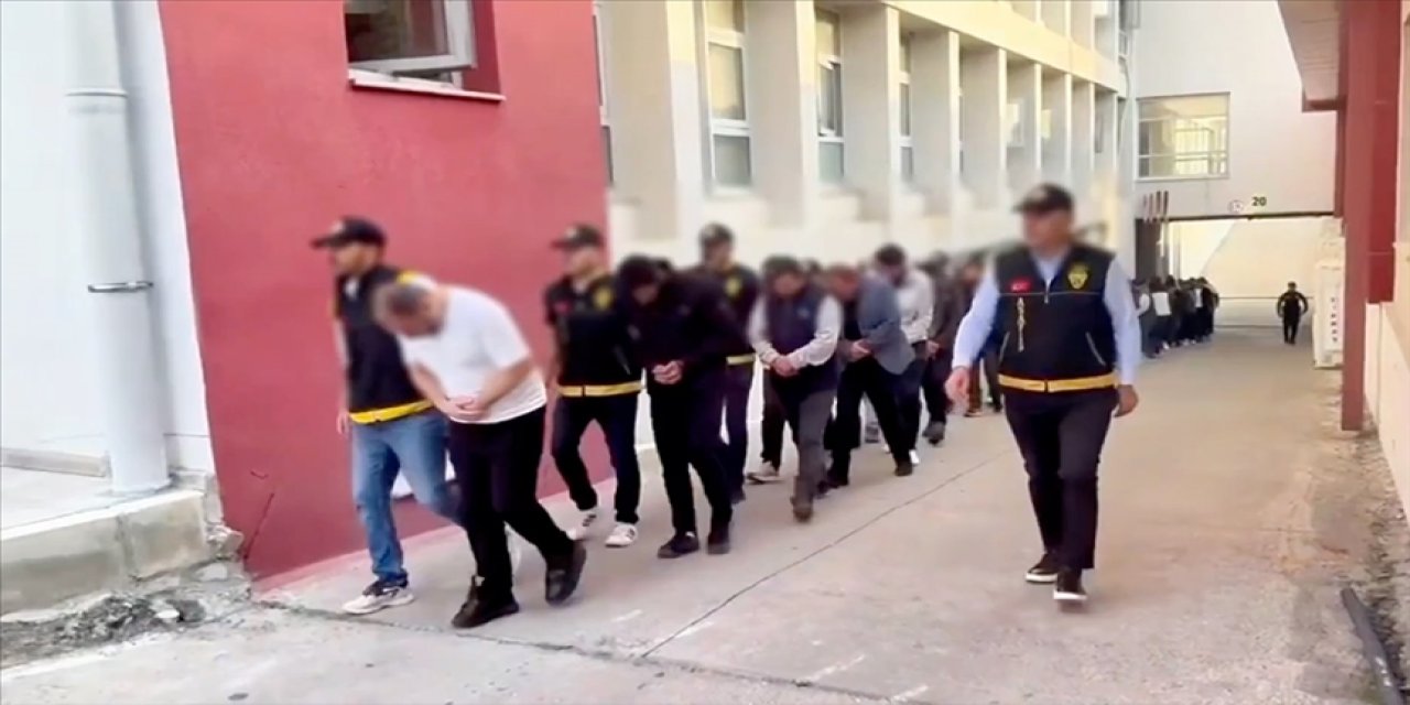 Operasyonlarda yakalanan 64 zanlıdan 25'i tutuklandı