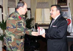 Rektör Ereni ziyaret etti