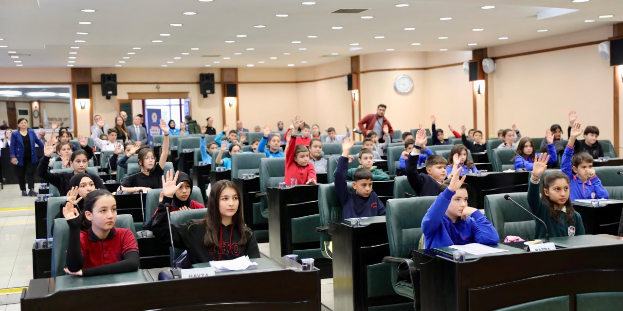 17 ilçeden çocuklar bir araya geldi