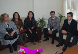 Parti gezilerine devam ediyor