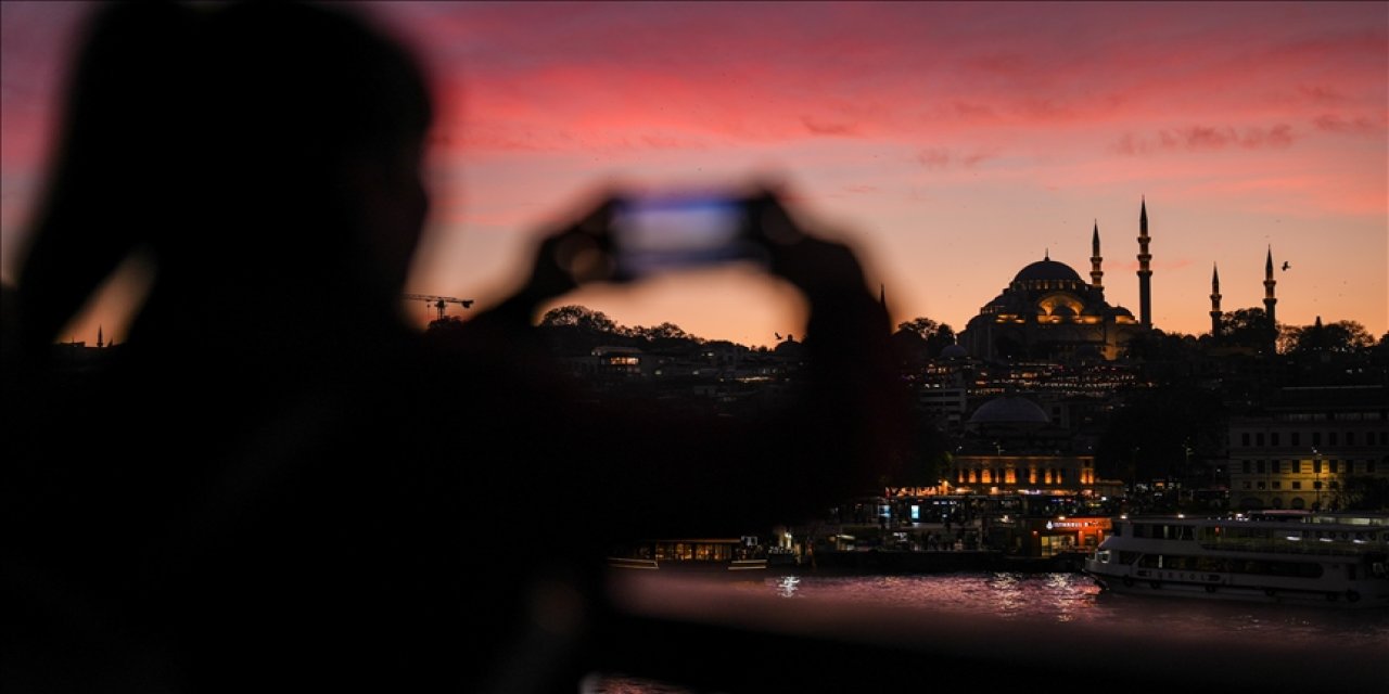 5 milyon 683 bin 717 yabancı ziyaretçiyi ağırlandı