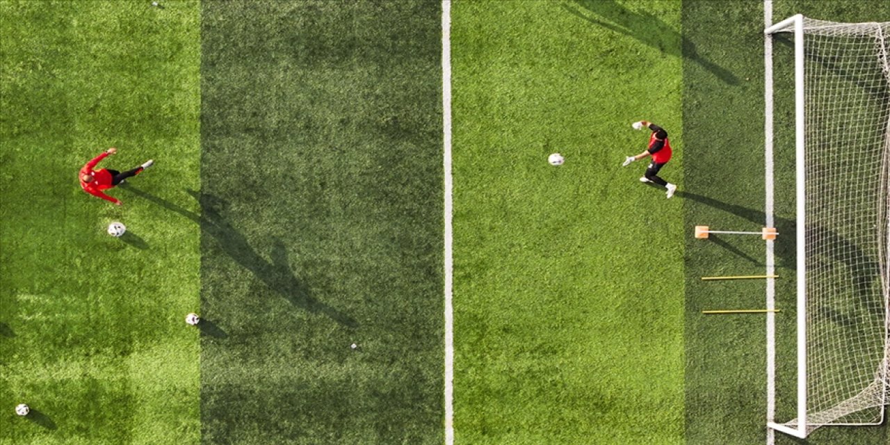 Bakan Bak'tan amatör kulüplere tesis müjdesi