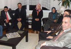 Bektaş, konfetilerle karşılandı