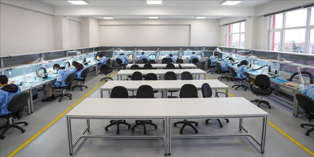 Türkiye Yüzyılı Mesleki ve Teknik Eğitim Zirvesi yapılacak