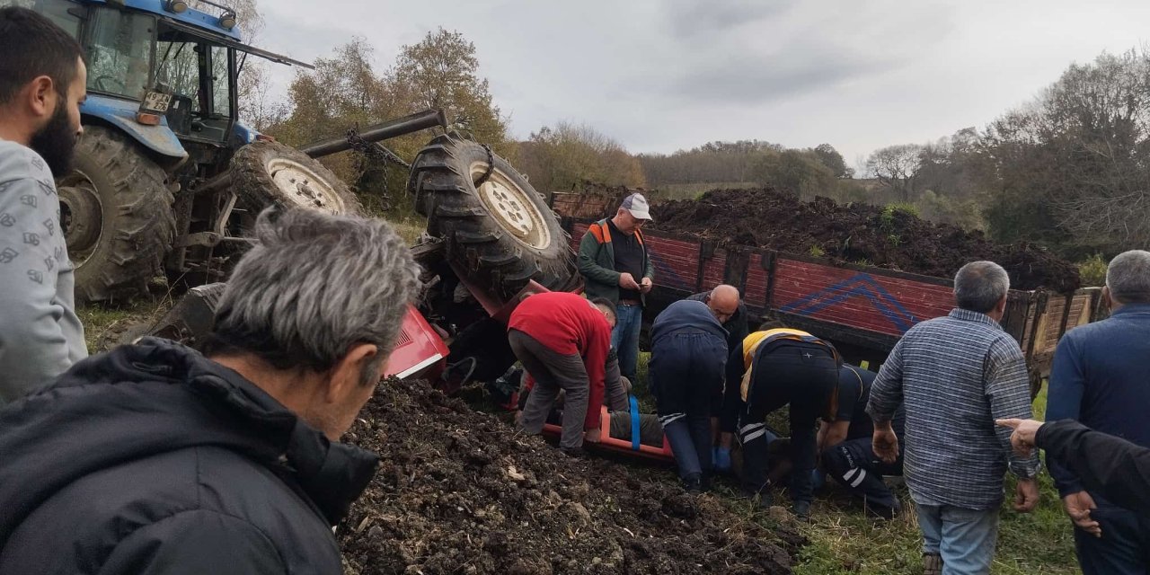 Devrilen traktörün sürücüsü yaralandı