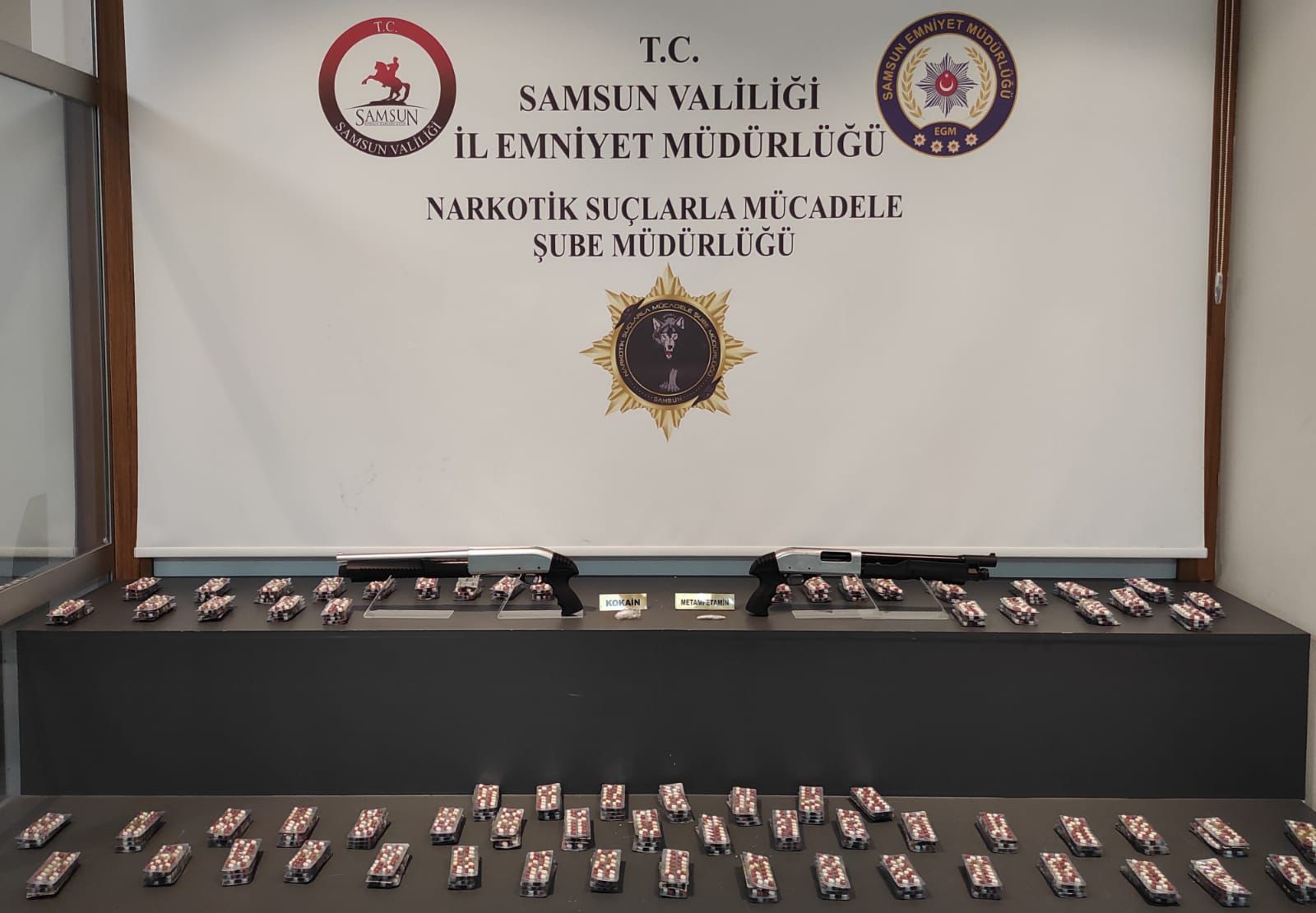 3 Bin 740 uyuşturucu hap ele geçirildi