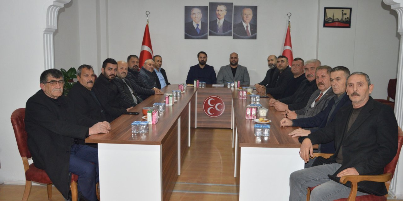 MHP Samsun teşkilatı toplantıda bir araya geldi
