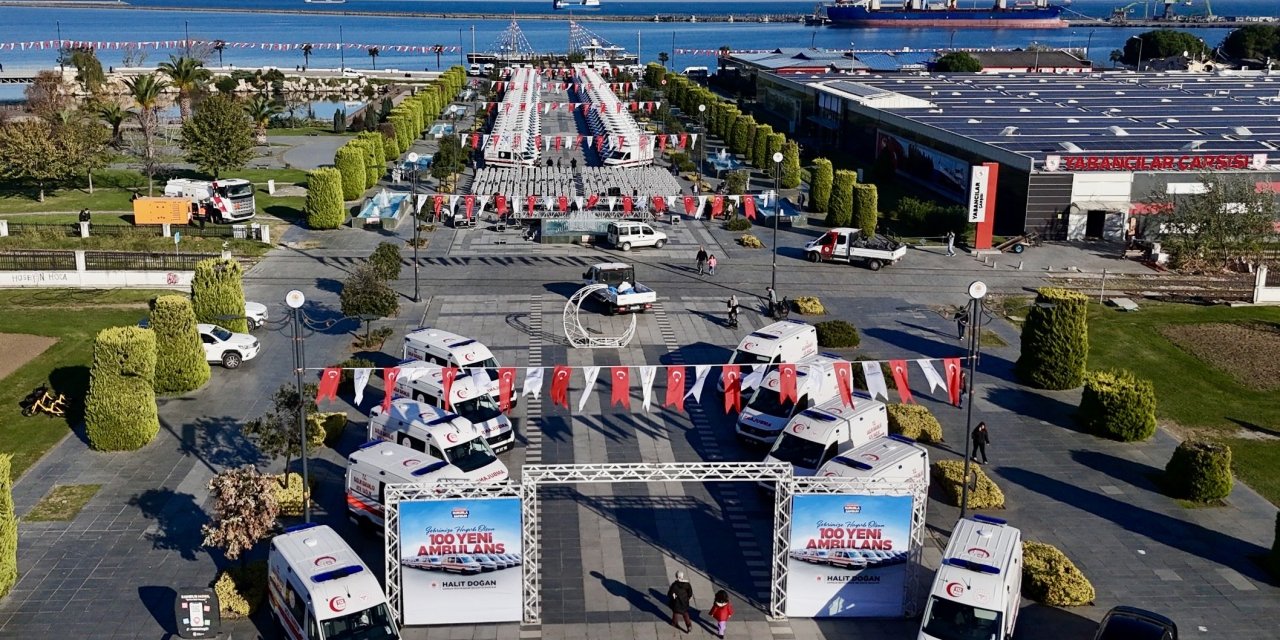100 yeni ambulans teslim edilecek