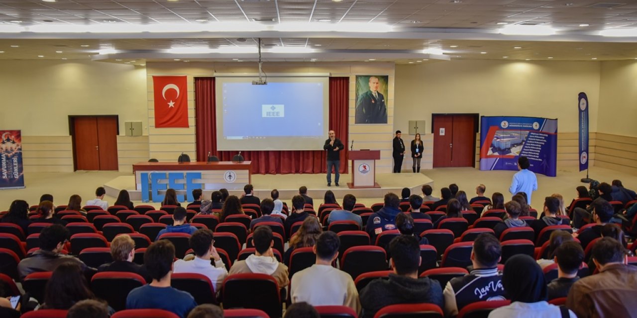 Savunma sanayi devleri öğrencilerle buluştu