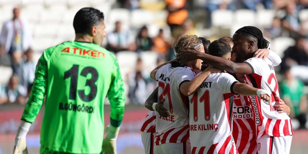 Samsunspor sahasında RAMS Başakşehir'i ağırlayacak