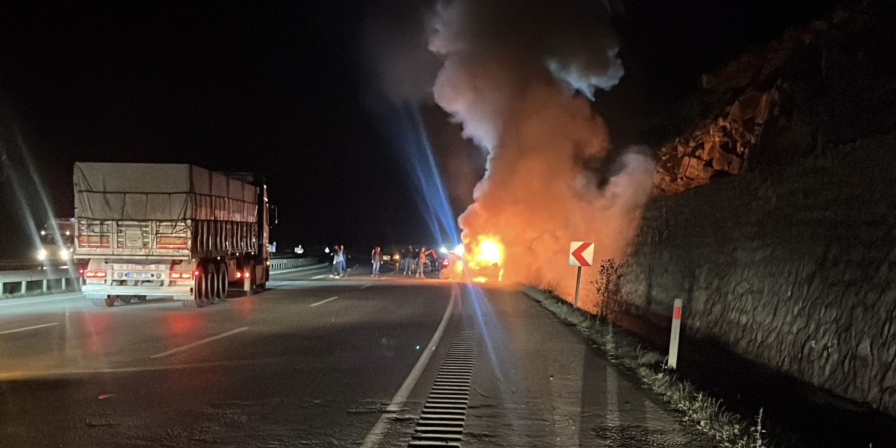 Lüks otomobil kullanılamaz hale geldi