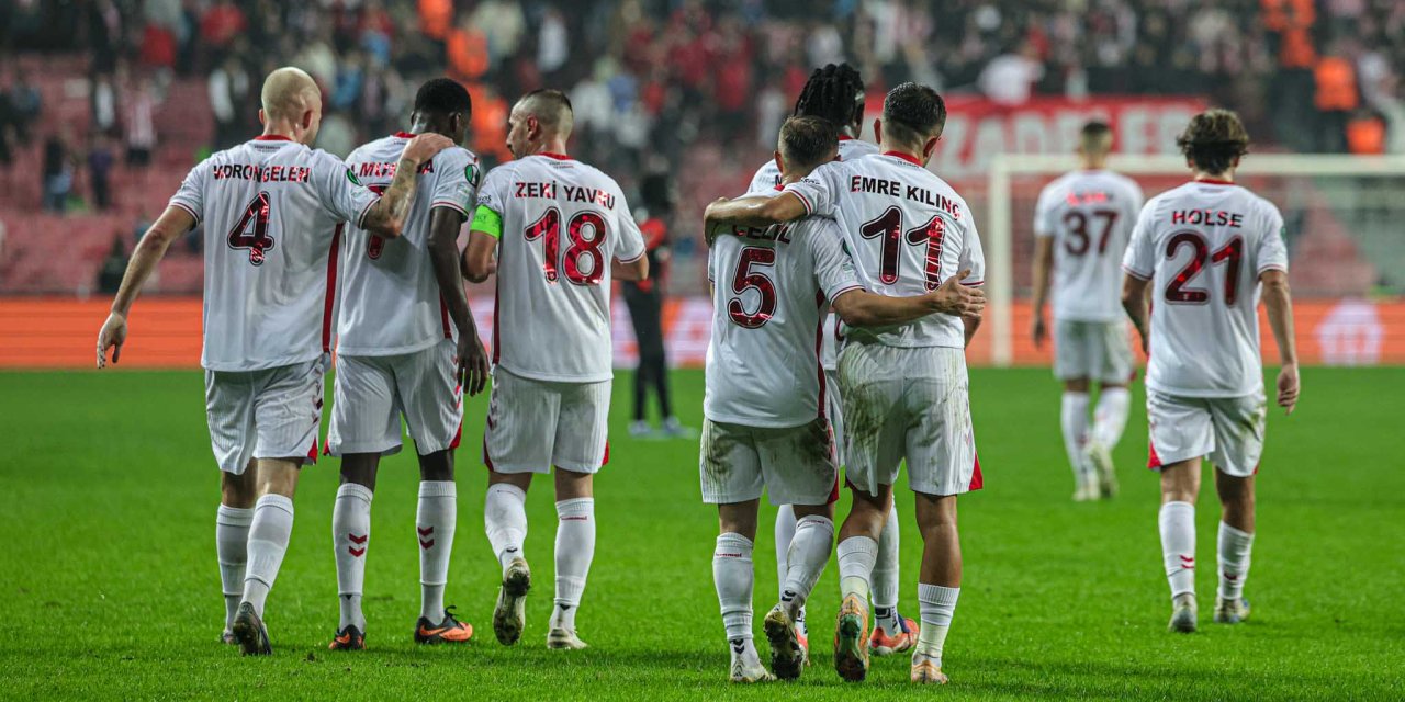 Samsunspor Almanya'da 3 puan peşinde