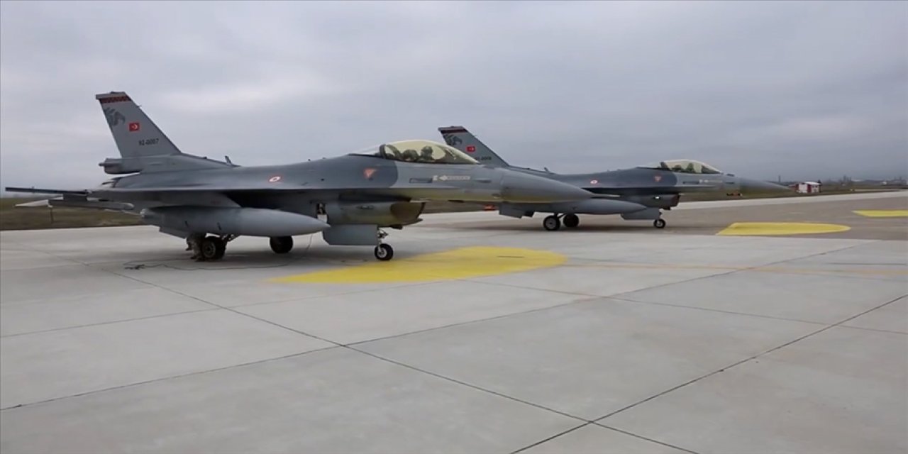 Türk Hava Kuvvetleri, Karadeniz'in uluslararası hava sahasında eğitim uçuşu icra etti