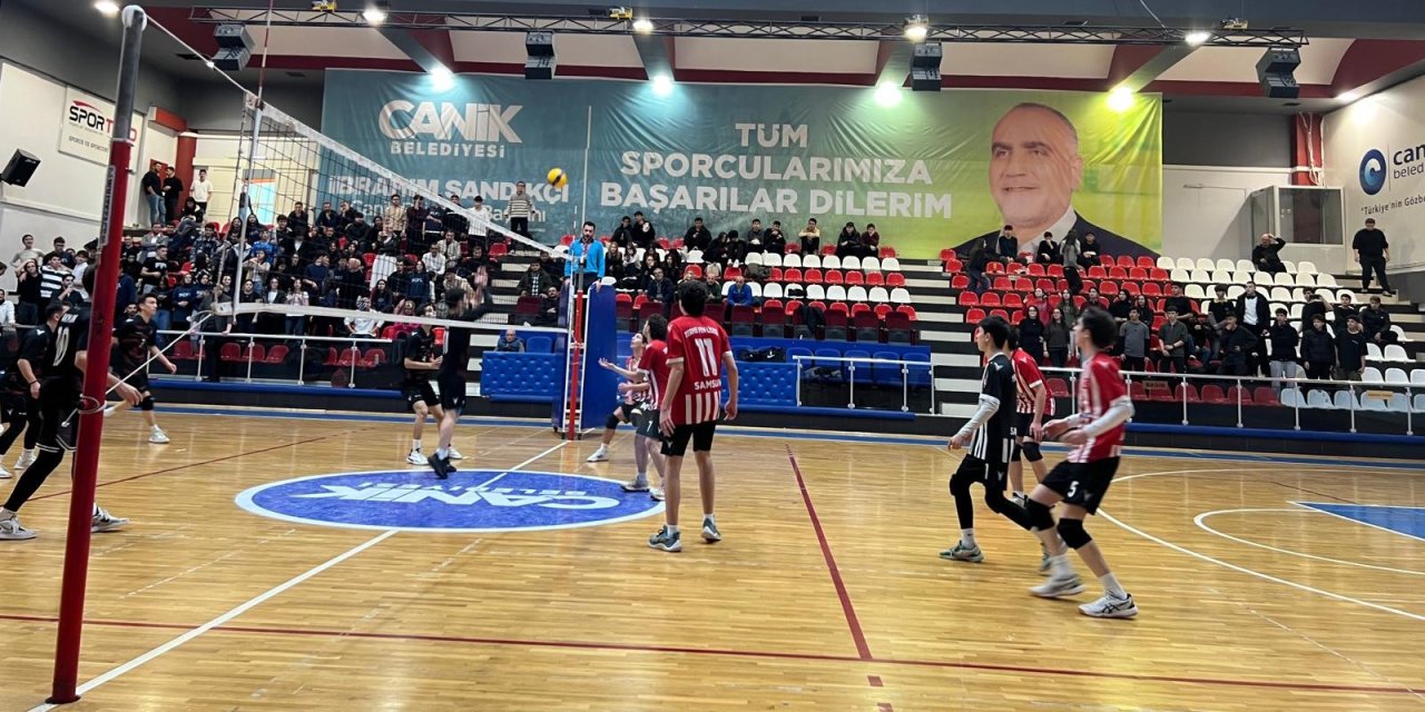 Okul Sporları Genç Erkekler A Voleybol İl Birinciliği sona erdi