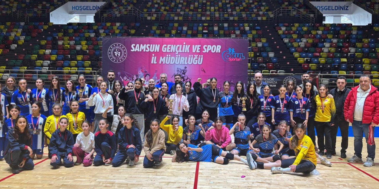 Okul Sporları Hentbol İl Birinciliği tamamlandı