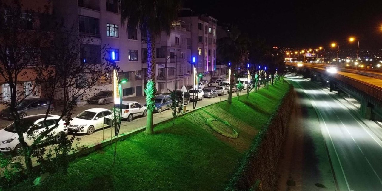 Canik'te aydınlatma çalışmaları devam ediyor