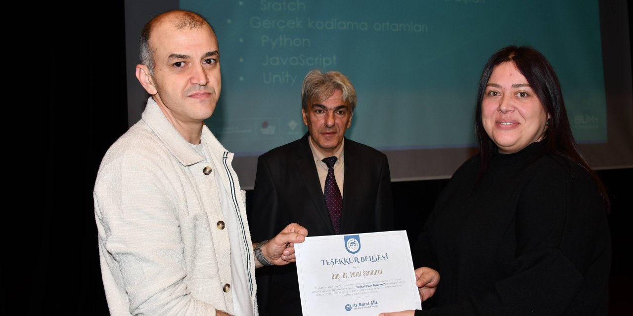 Dijital Oyun Tasarımı"söyleşisi gerçekleştirildi