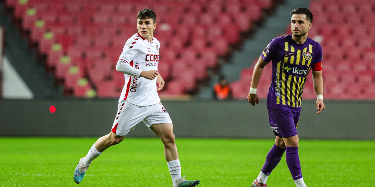 Akademinin gururları sahne aldı