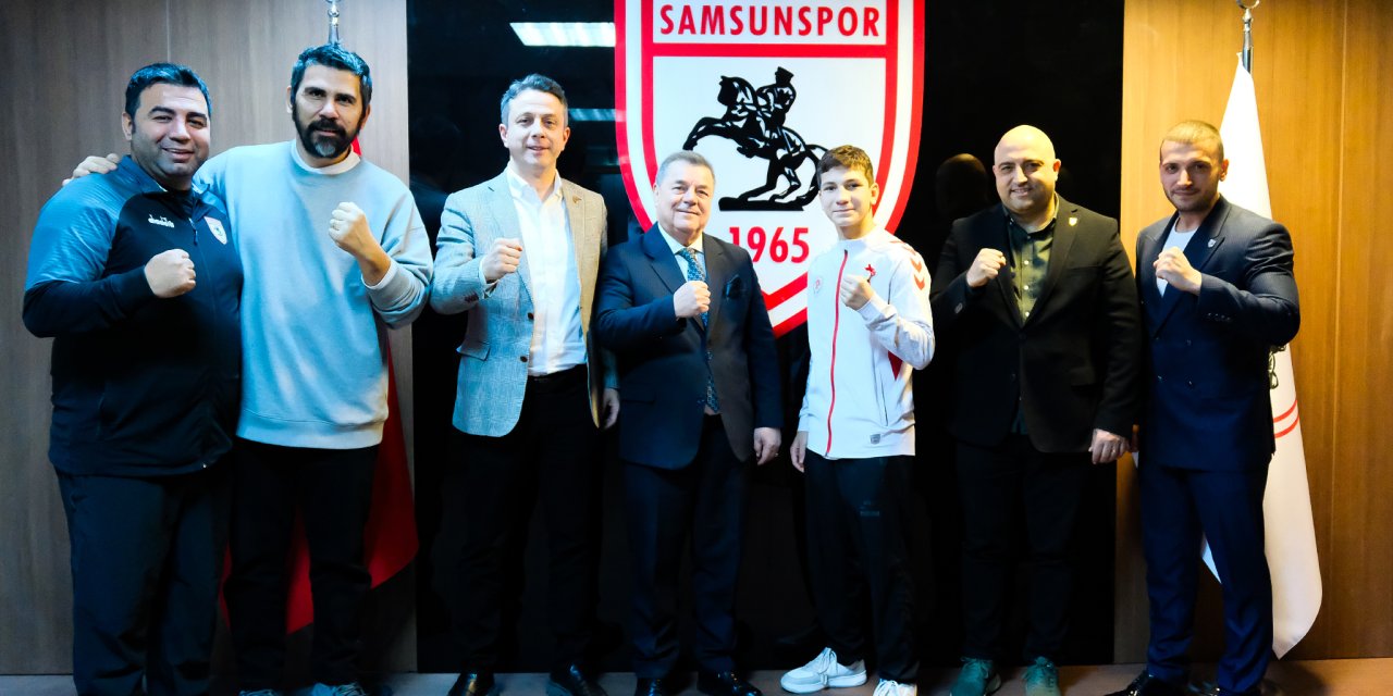 Başarılı sporcu ödüllendirildi