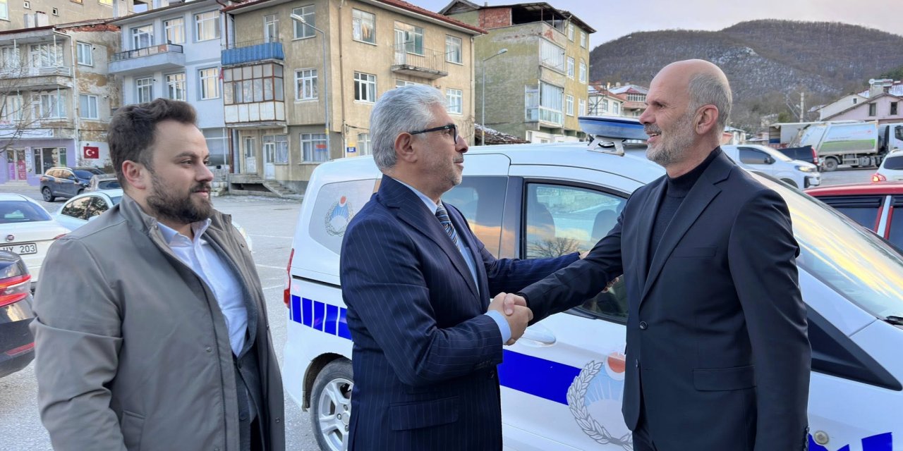 Milletvekili Aksu'dan Ladik Belediyesine ziyaret