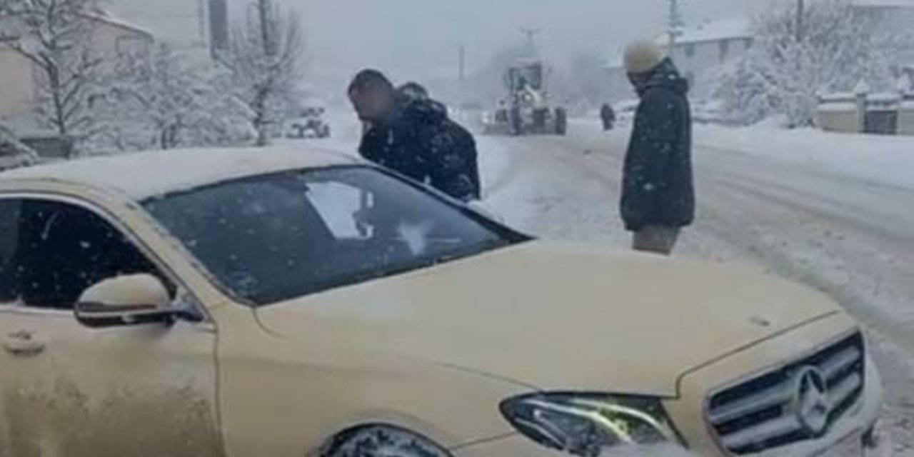 Kar yağışı ulaşımın aksamasına sebep oldu