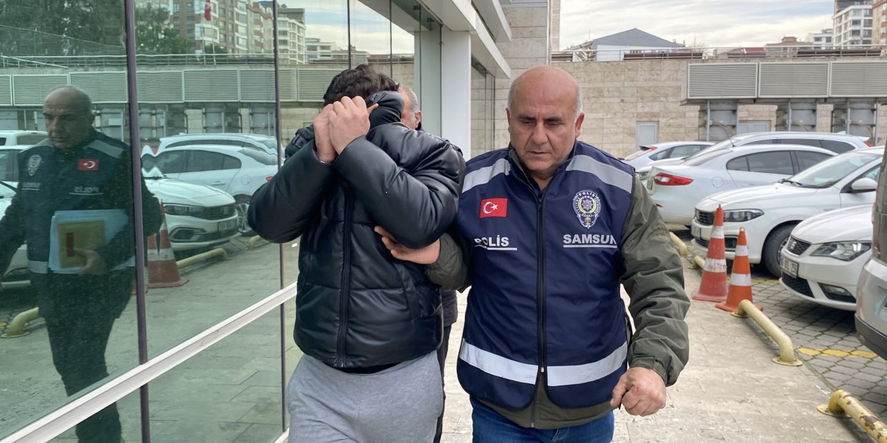 Eski kız arkadaşını darbettiği iddiasıyla gözaltına alındı