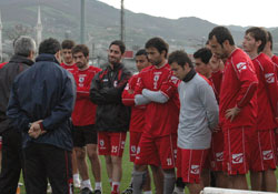 73-63 mağlup etti...