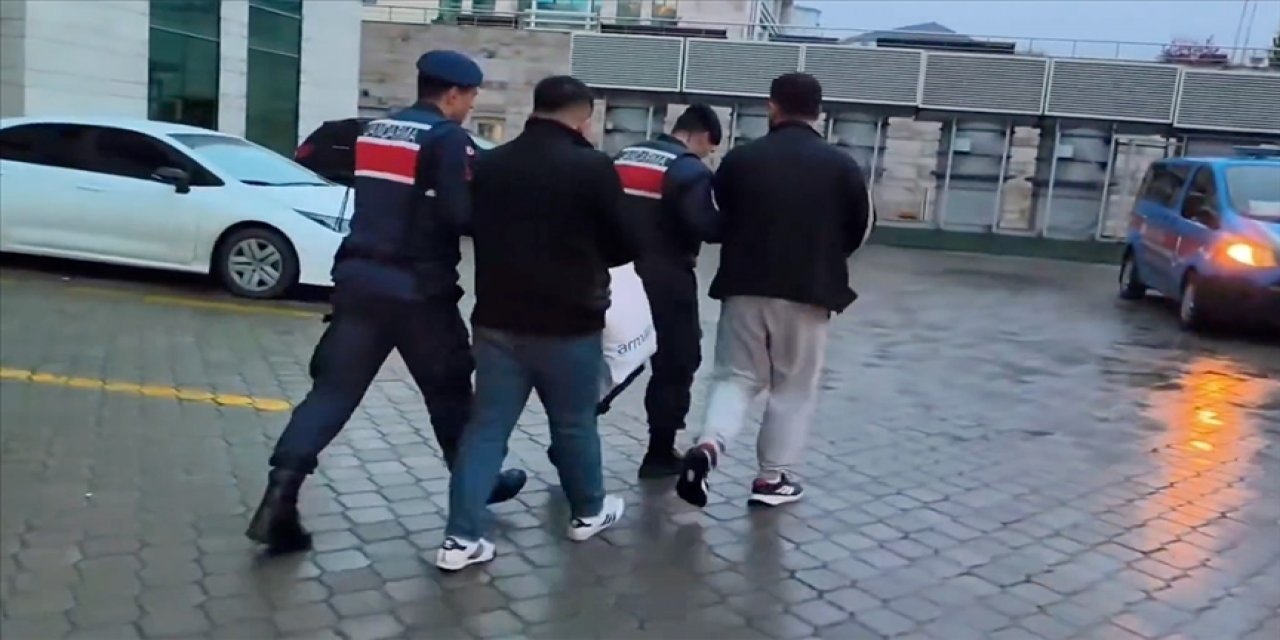 Uyuşturucu operasyonlarında 424 şüpheli yakalandı