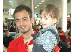 Veysel'e aile desteği