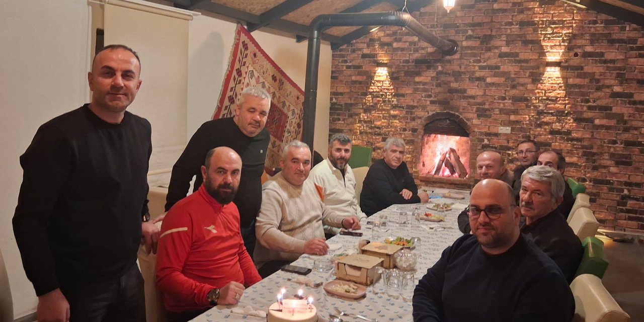 Parti temsilcileri ile esnaf odaları bir araya geldi