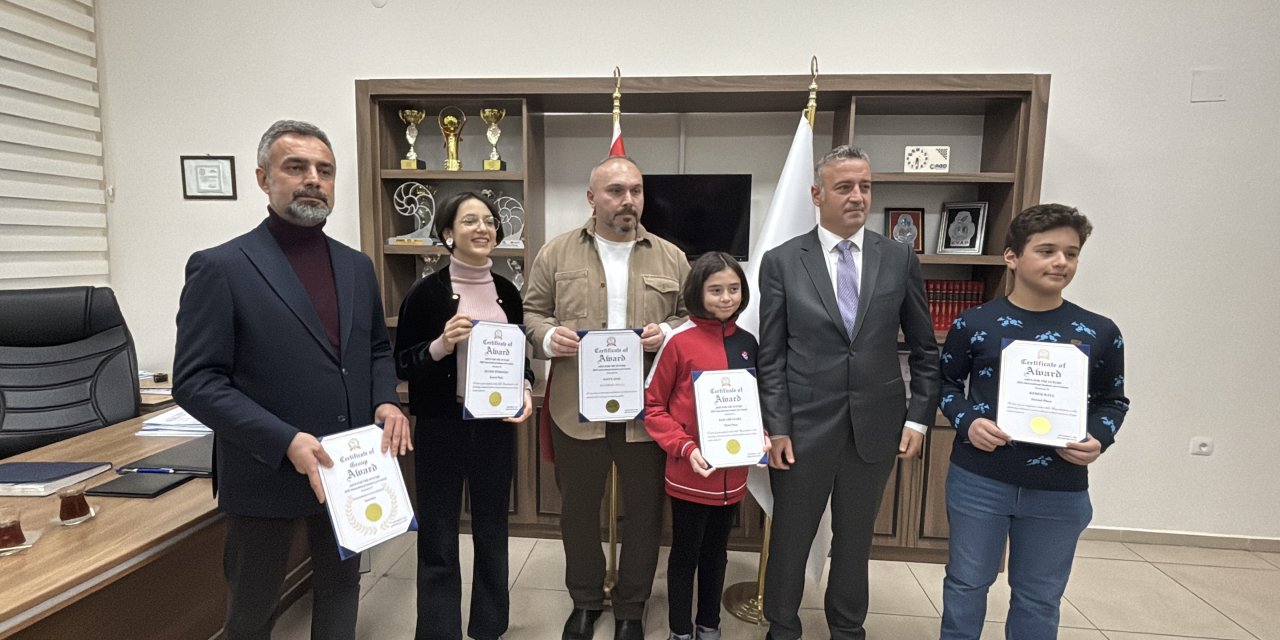 Uluslararası sanat yarışmasında 5 derece kazandı