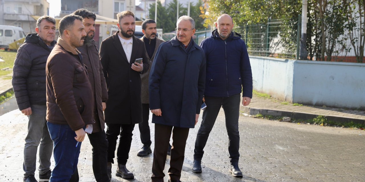 Başkan Dündar sahaya indi