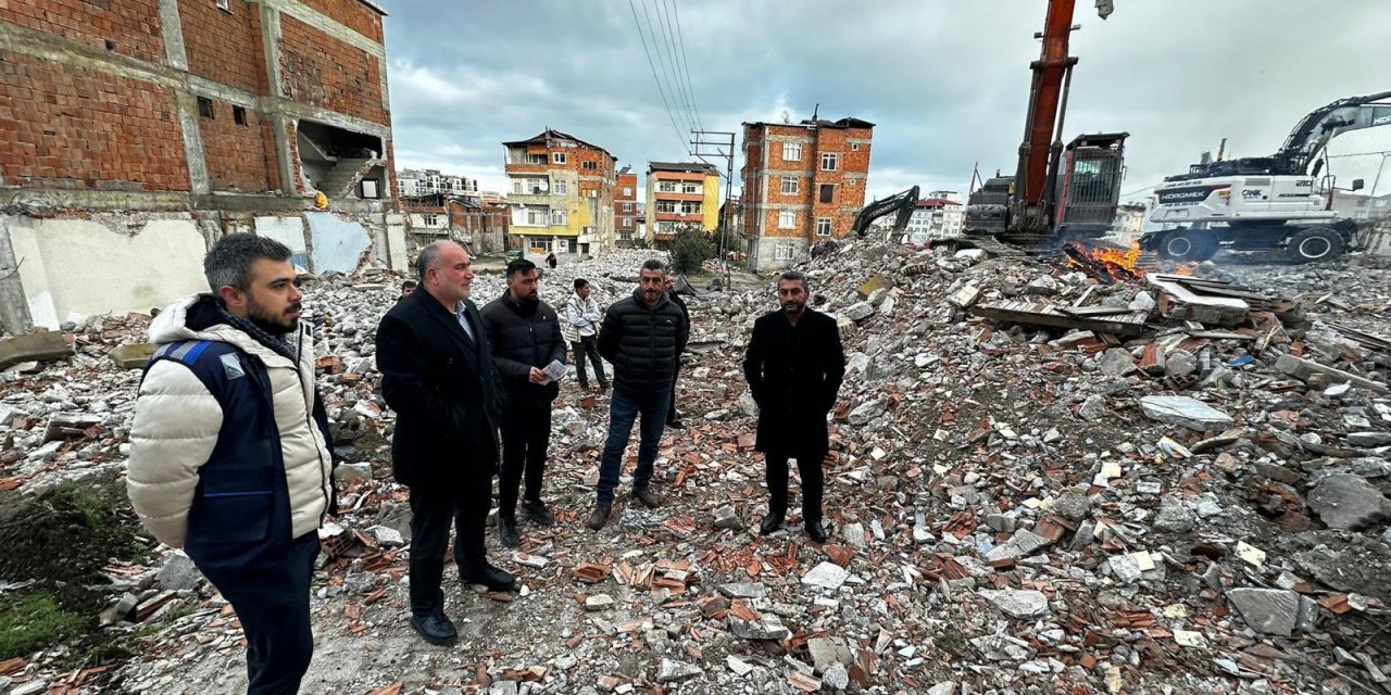 Dönüşüm çalışmalarını yerinde inceledi