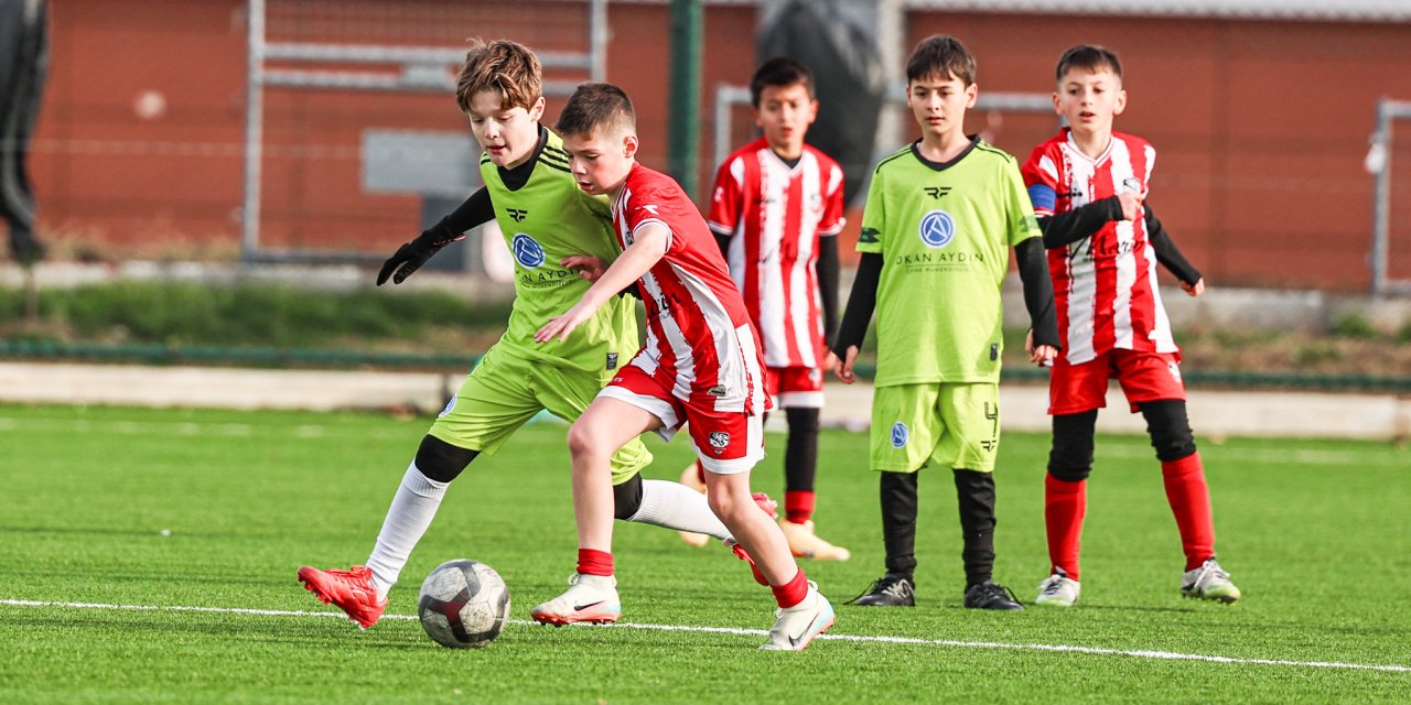 Karne tatil turnuvası başladı