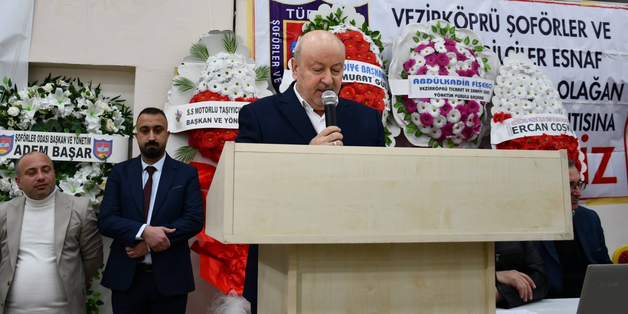 Başkanlığa yeniden Başar seçildi