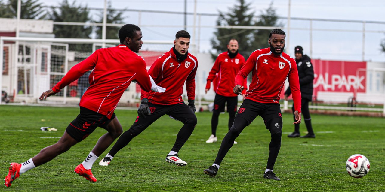 Trabzonspor mesaisi başladı