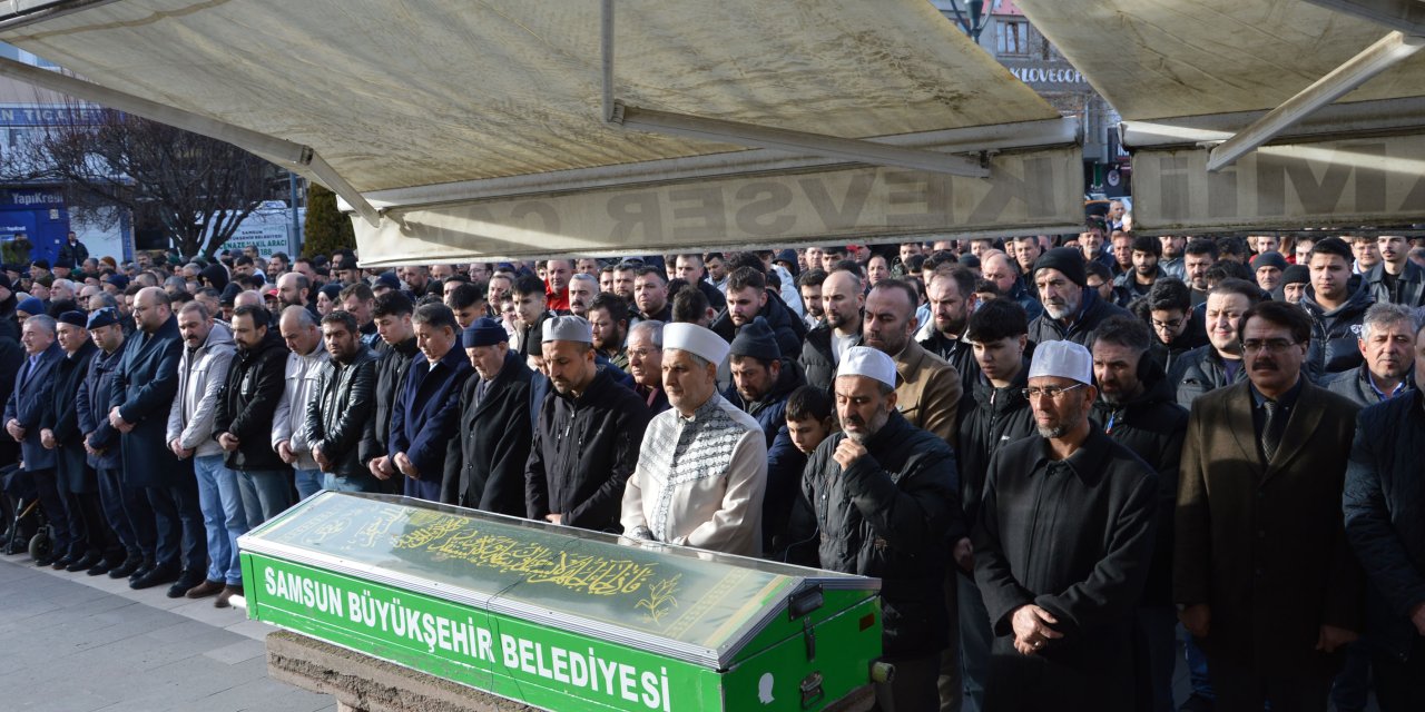 Samsun'da ırmakta cesedi bulunan kişi toprağa verildi
