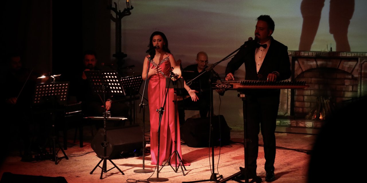 Samsun'da Gönülden Türküler konseri düzenledi