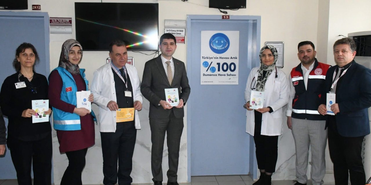 Sigara Bırakma Polikliniğini ziyaret etti