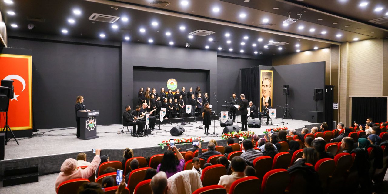 İlkadım Çocuk Korosundan 'Barış Manço' Konseri