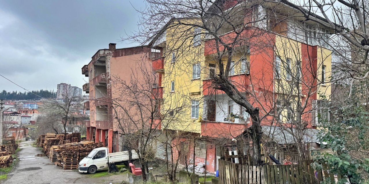 Samsun'da afet riski olan binalar denetleniyor