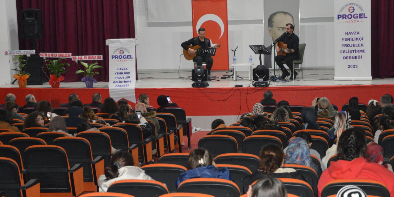 Havza "Duygulu şarkılar" konseri düzenlendi