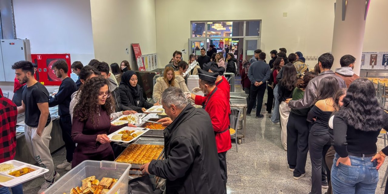 OMÜ’de Ramazan’ın ilk sofrası kuruldu