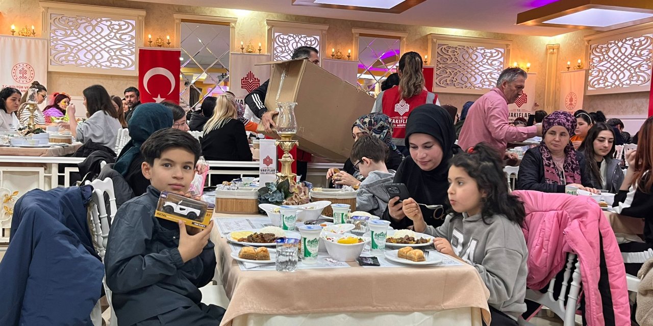 Gönül sofrası çocuklar için kuruldu