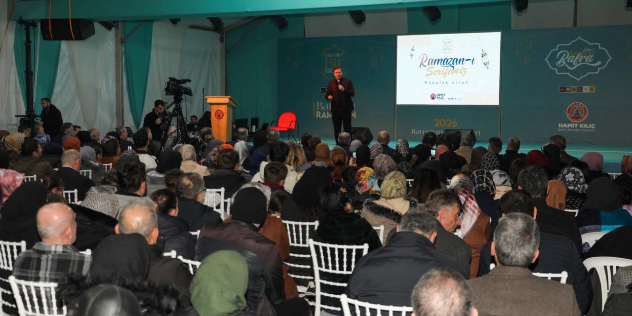 Ramazan etkinlikleri söyleşi programıyla sürdü