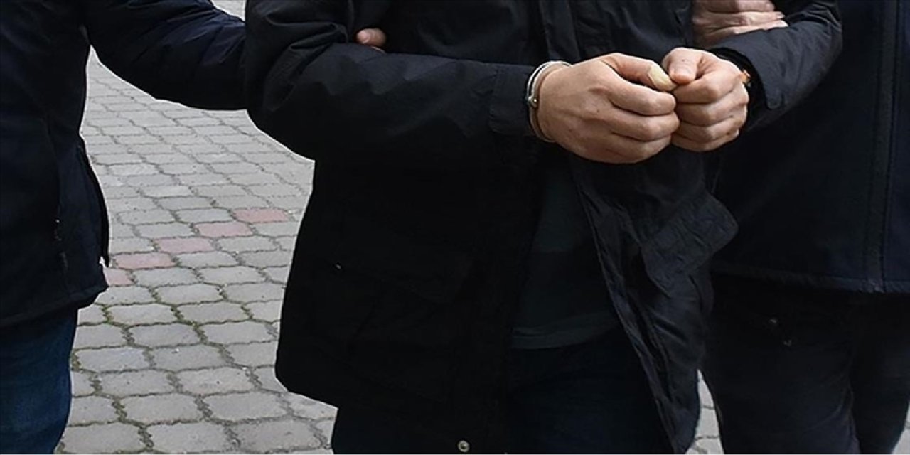Yurt dışına kaçan 41 firari Türkiye'ye getirildi