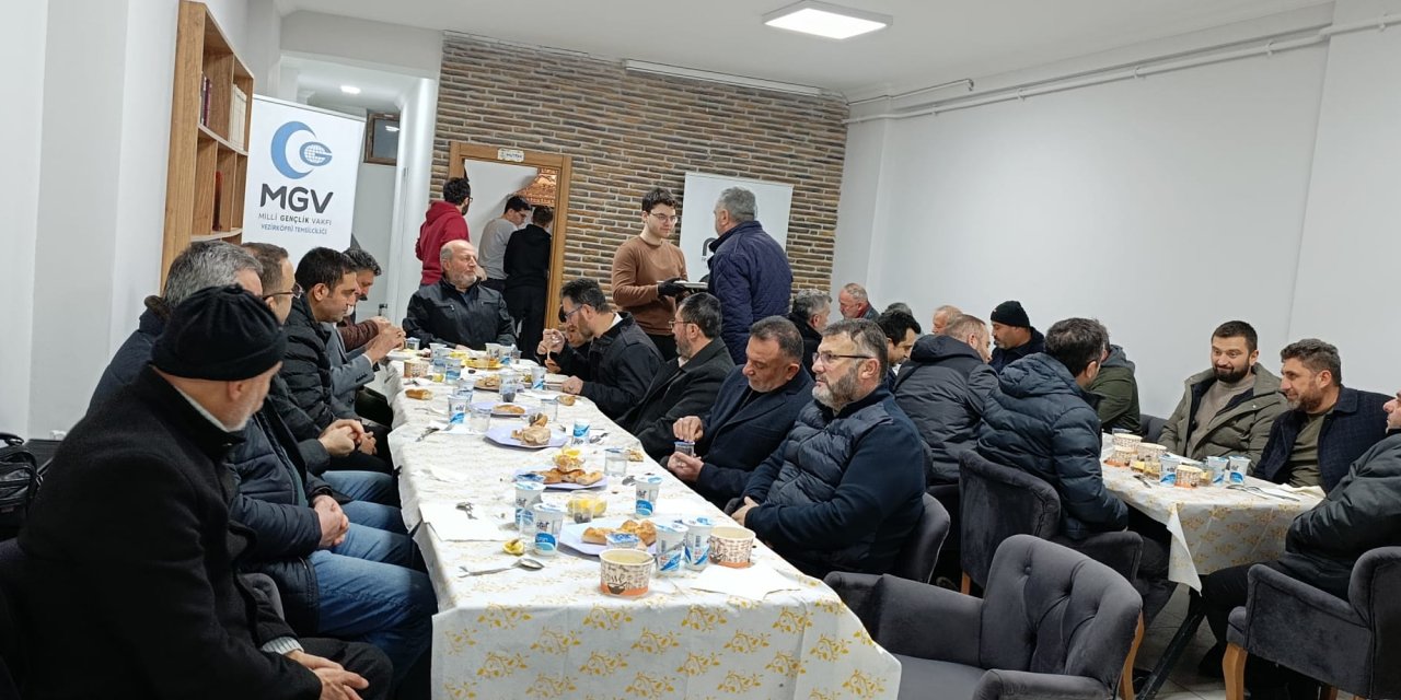 Vezirköprü’de Şehitler Gecesi ve Necmettin Erbakan'ı Anma programı yapıldı